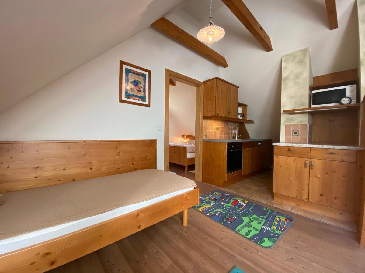 Kuerbishof Gartner Villa Fehring Ngoại thất bức ảnh